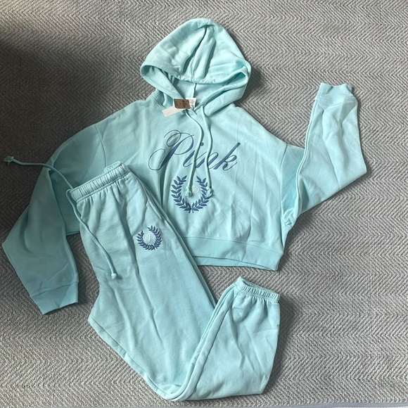 PINK Victoria's Secret Tops - VS PINK Fleece set - oversized cropped hoodie and pants